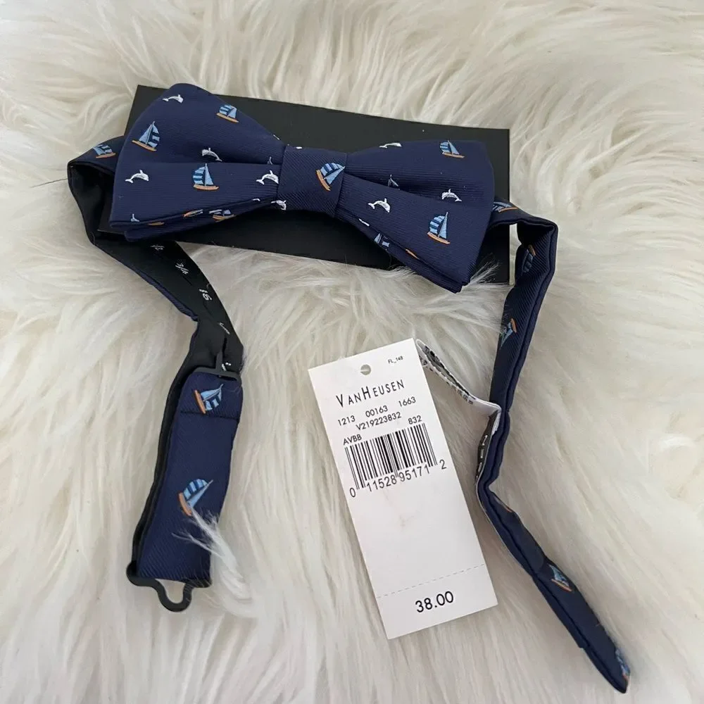 Van Heusen nautical bow tie